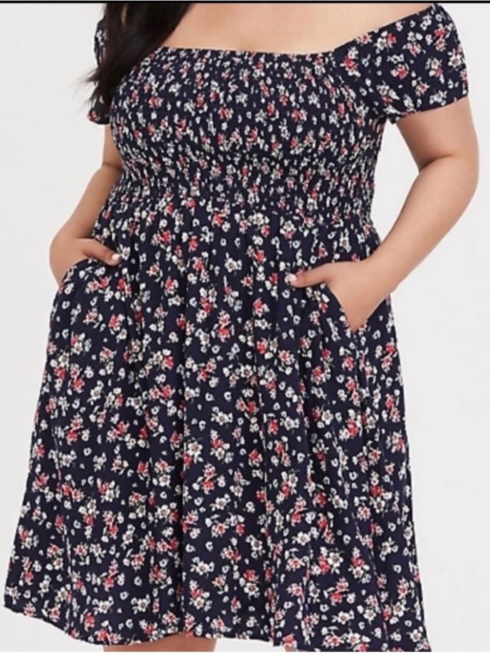 Torrid mini challis skater dress Navy Red White Floral Sundress size 0 (12)